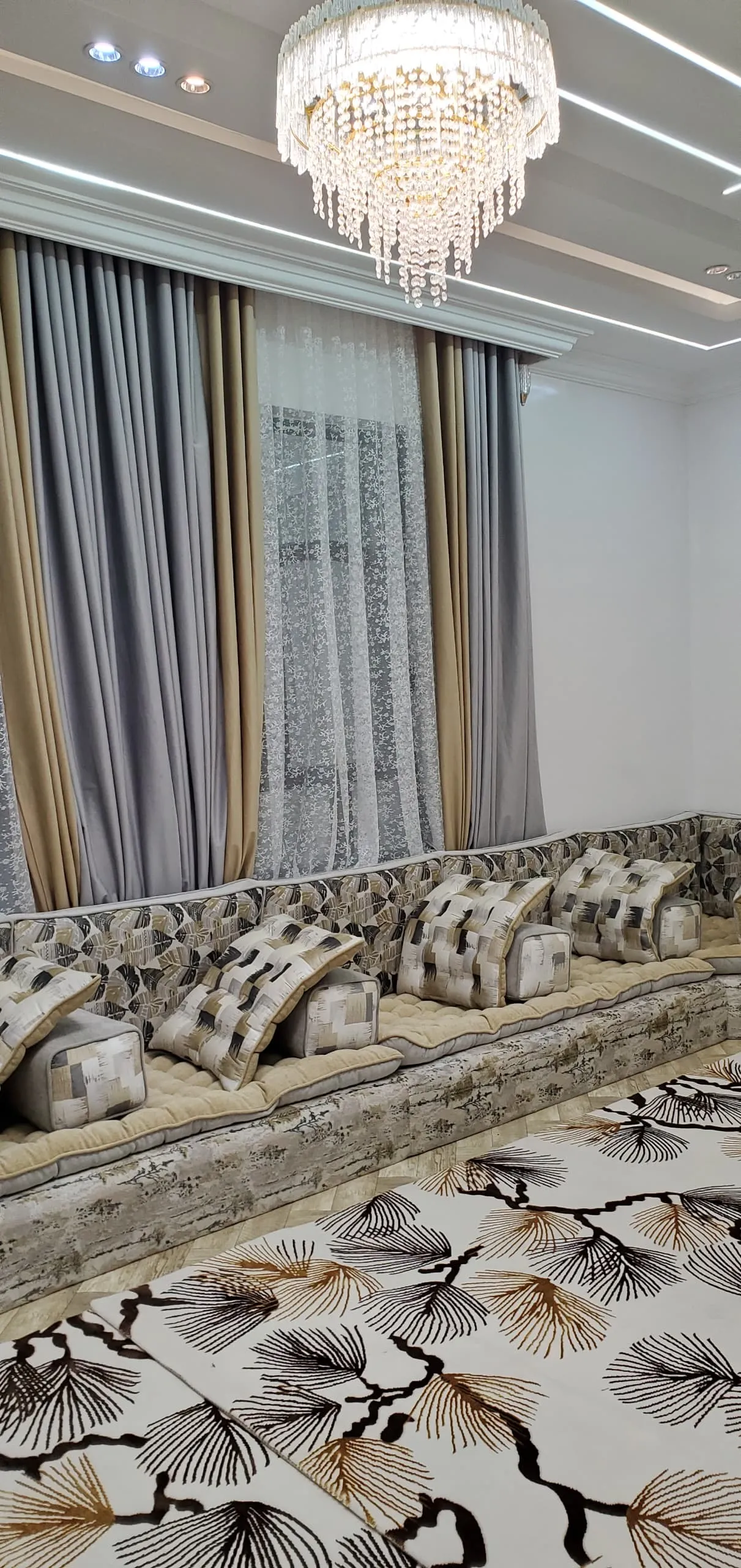 b30aa010-5a85-4fe7-bde5-aedf076e2e30