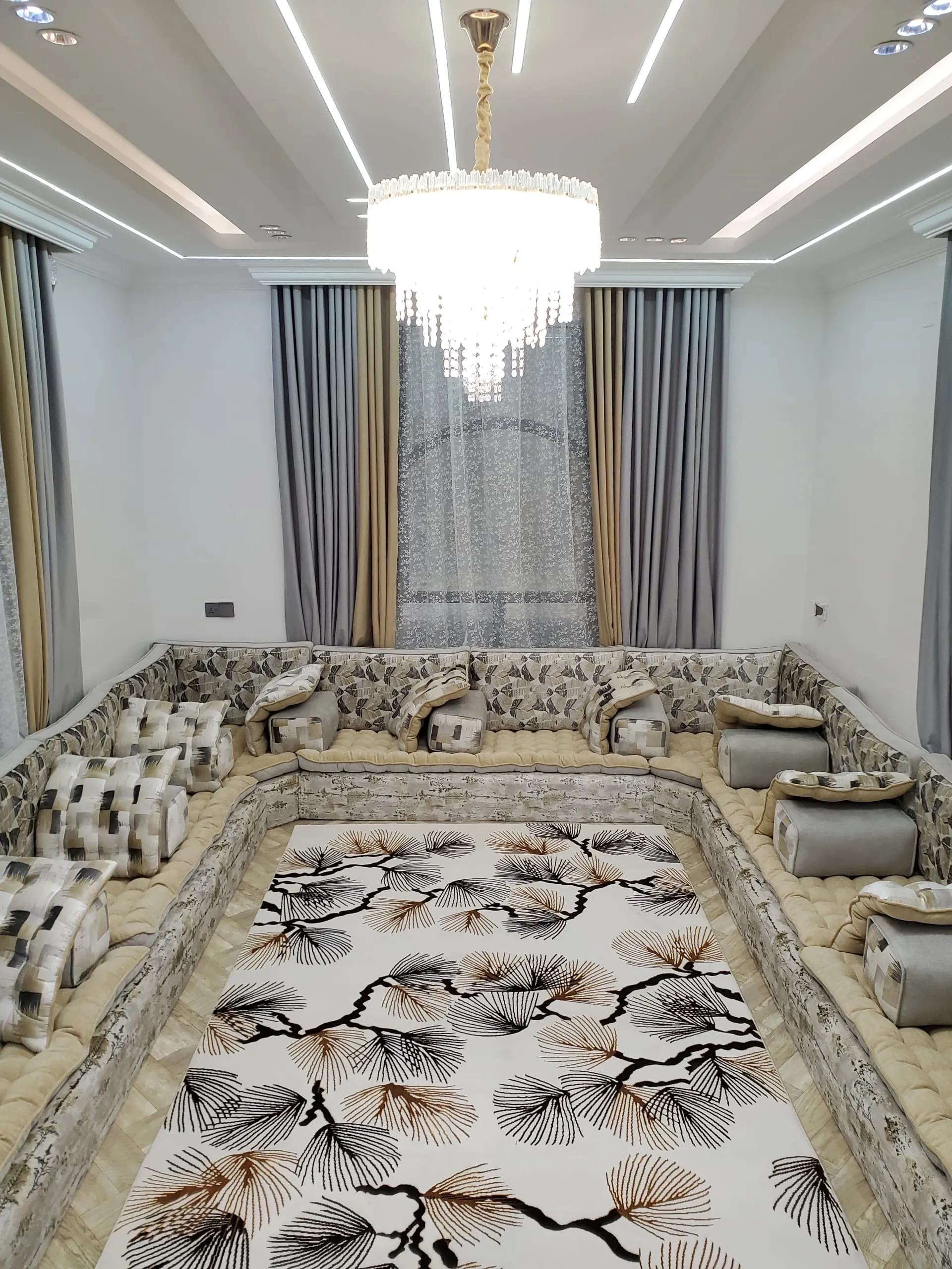 e8b532a1-fba6-4218-9180-f81017ea08f0