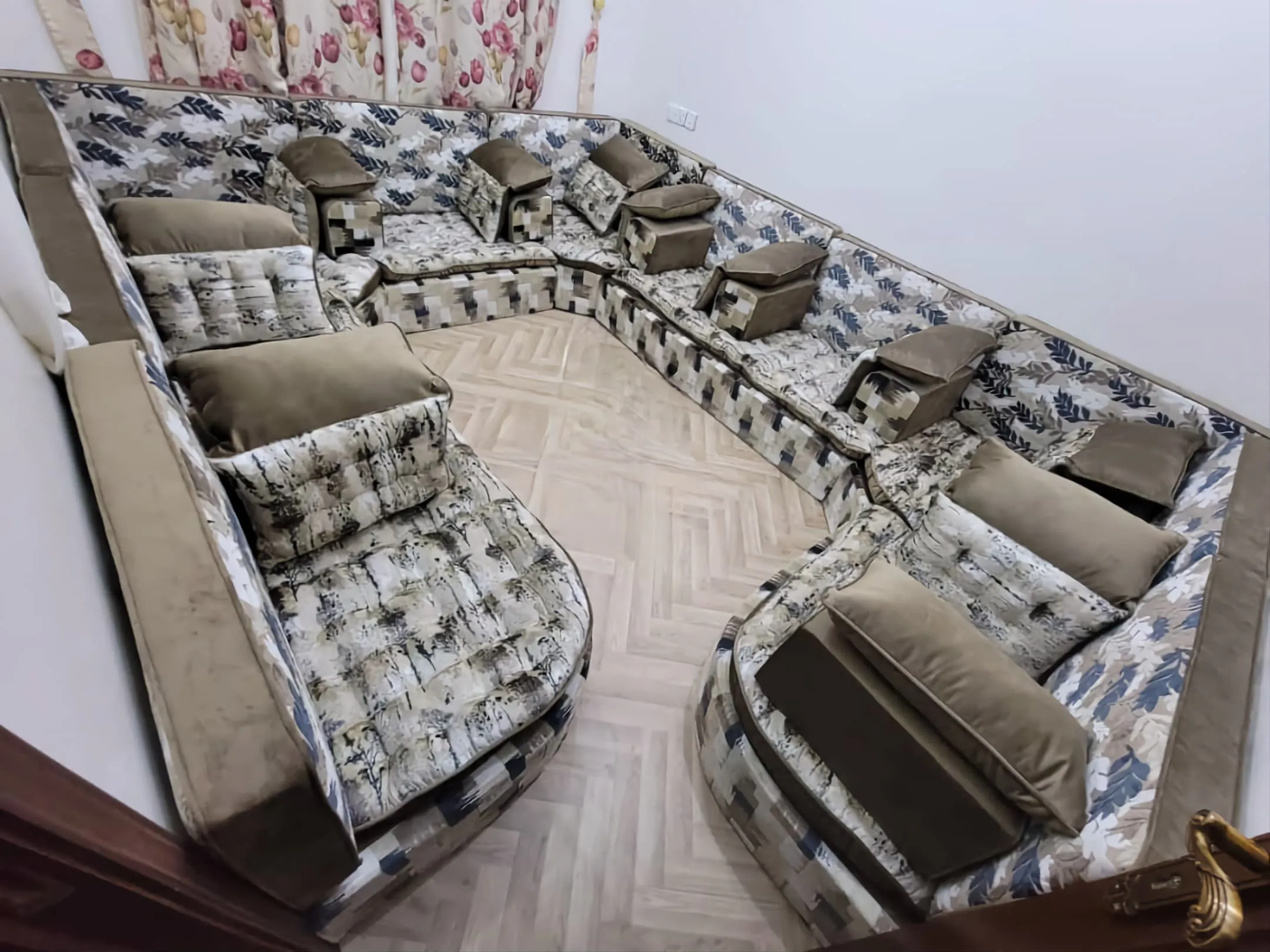 00893de2-335c-4070-bfcd-4e099d35f441